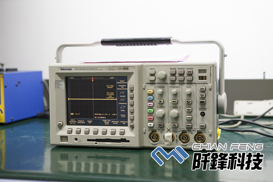 儀器維修案例 太克 Tektronix TDS3034B 示波器