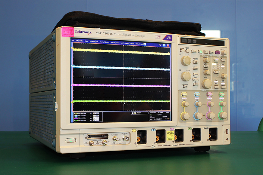 Tektronix MSO71604C 混合信號示波器 儀器維修案例